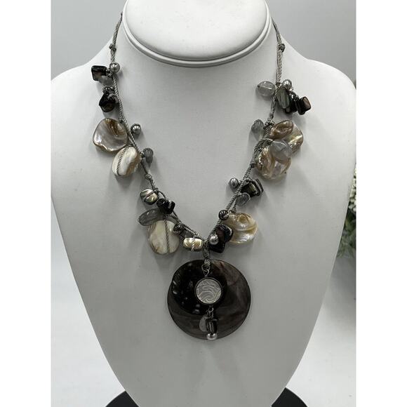 Silpada Sterling Silver Pretty Mother of Pearl Shell Boardwalk Necklace N2098 - Picture 1 of 14